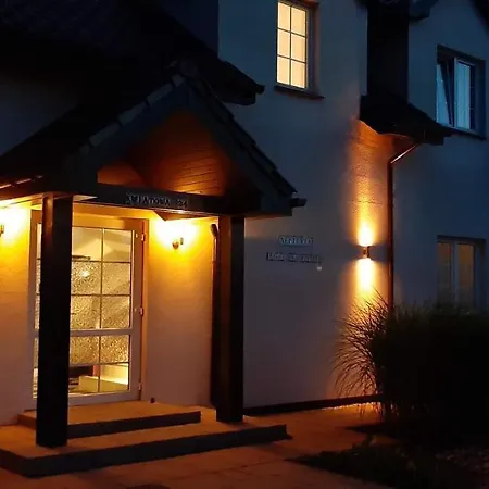 Goscinne Neptunia Bed and Breakfast Rusinowo (Slawno)