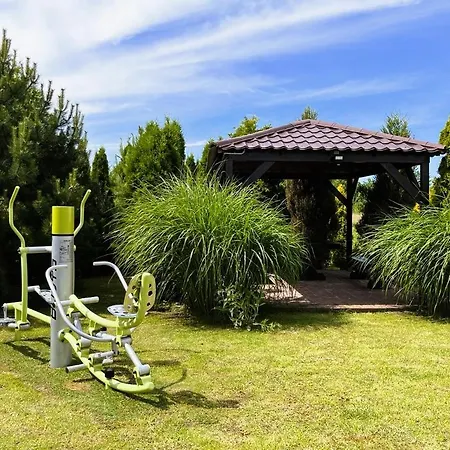 Goscinne Neptunia 住宿加早餐酒店 3*