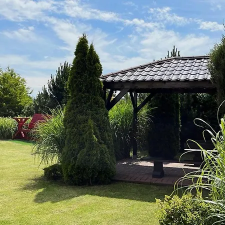 Goscinne Neptunia Bed & Breakfast Rusinowo (Slawno)