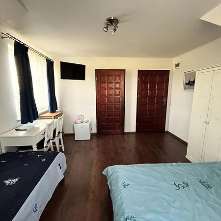Bed & Breakfast Goscinne Neptunia 3*