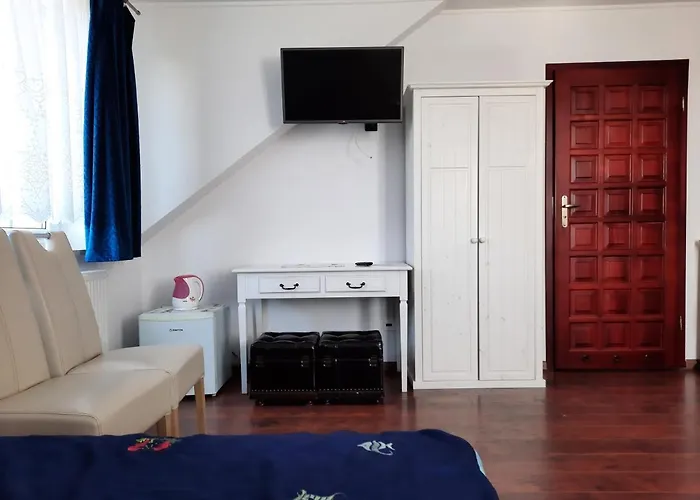 Goscinne Neptunia 3*