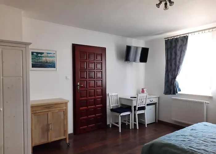 Goscinne Neptunia 3*