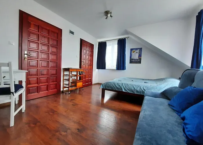 Goscinne Neptunia 3*